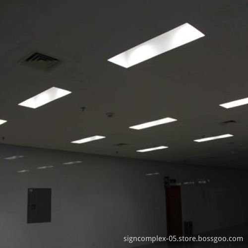 LED Panel Light with 40W Power Consumption, 24V DC Voltage and >2,500lm Luminous Flux